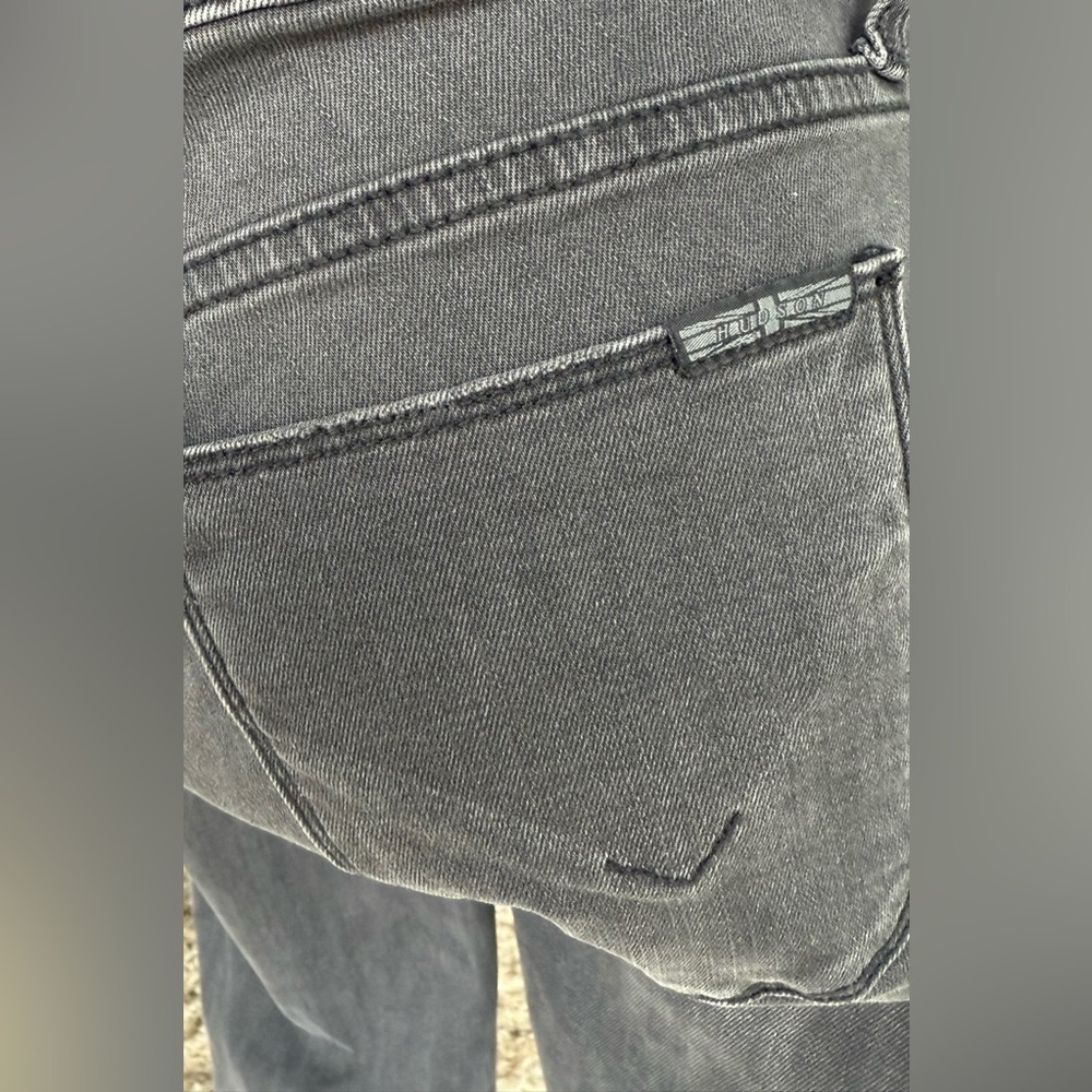 Hudson Ginny Straight Leg Distressed Faded Black Jeans Size 27 - Picture 3 of 11